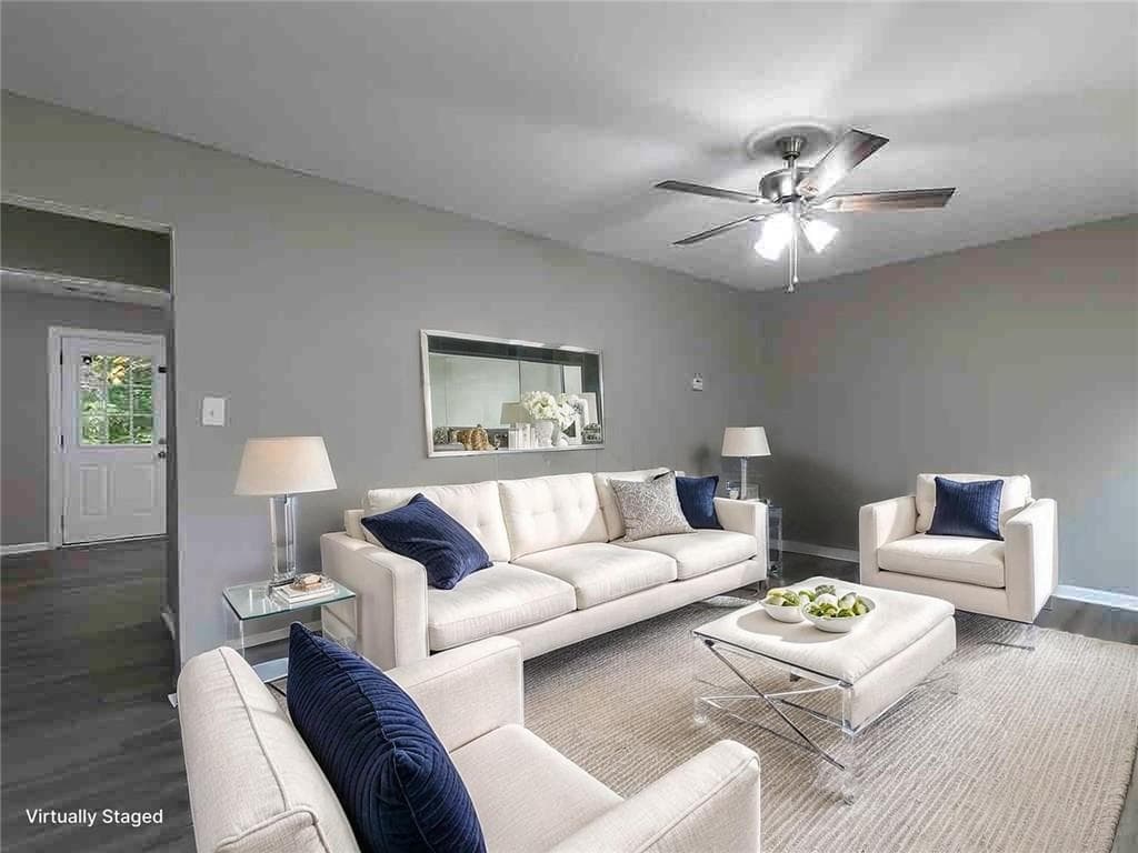 2 bedroom, 3 bathroom, 1,276 sq ft townhouse under contract at 4040 Laurie Jo Drive, Marietta, GA 30008 — photo 2
