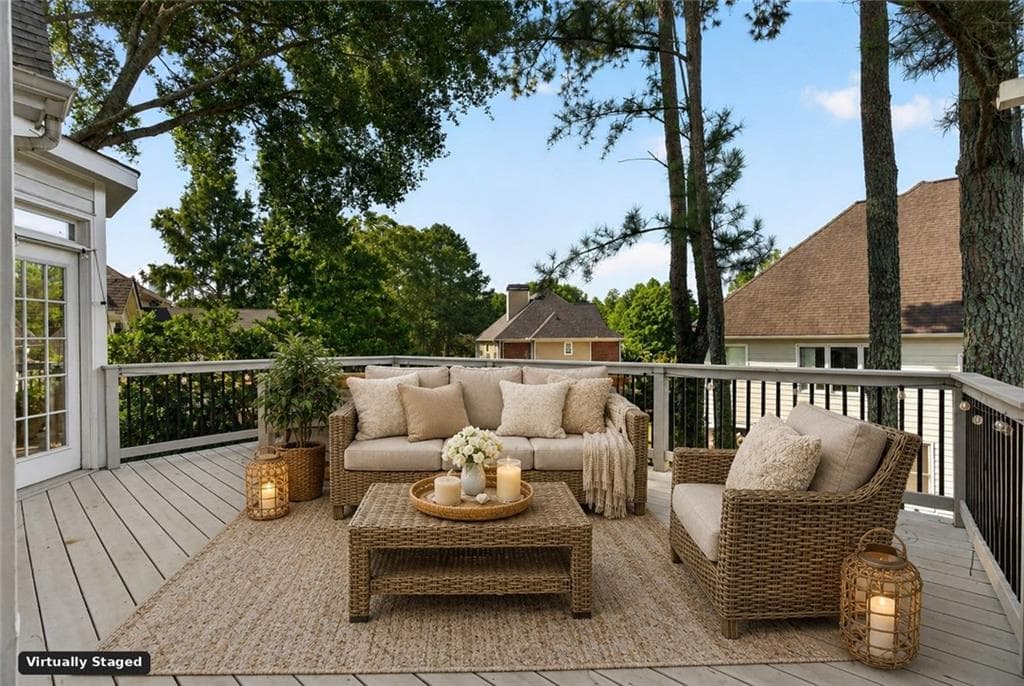 6 bedroom, 5 bathroom, 5,661 sq ft single family residence under contract at 640 Garden Wilde Place, Roswell, GA 30075 — photo 10