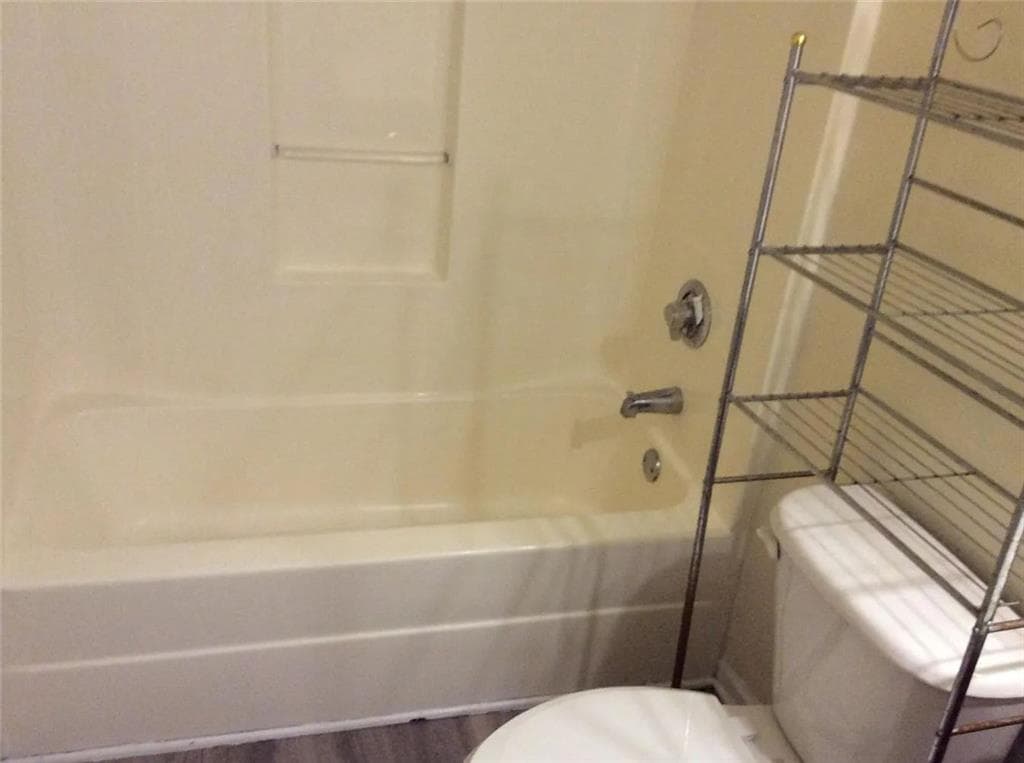 5 bedroom, 3 bathroom, 2,056 sq ft single family residence for sale at 2506 Kris Crossing, Ellenwood, GA 30294 — photo 3