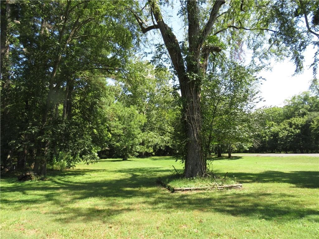 2 bedroom, 2 bathroom, 1,835 sq ft single family residence for sale at 30 Rome Rd SW, Cave Spring, GA 30124 — photo 5