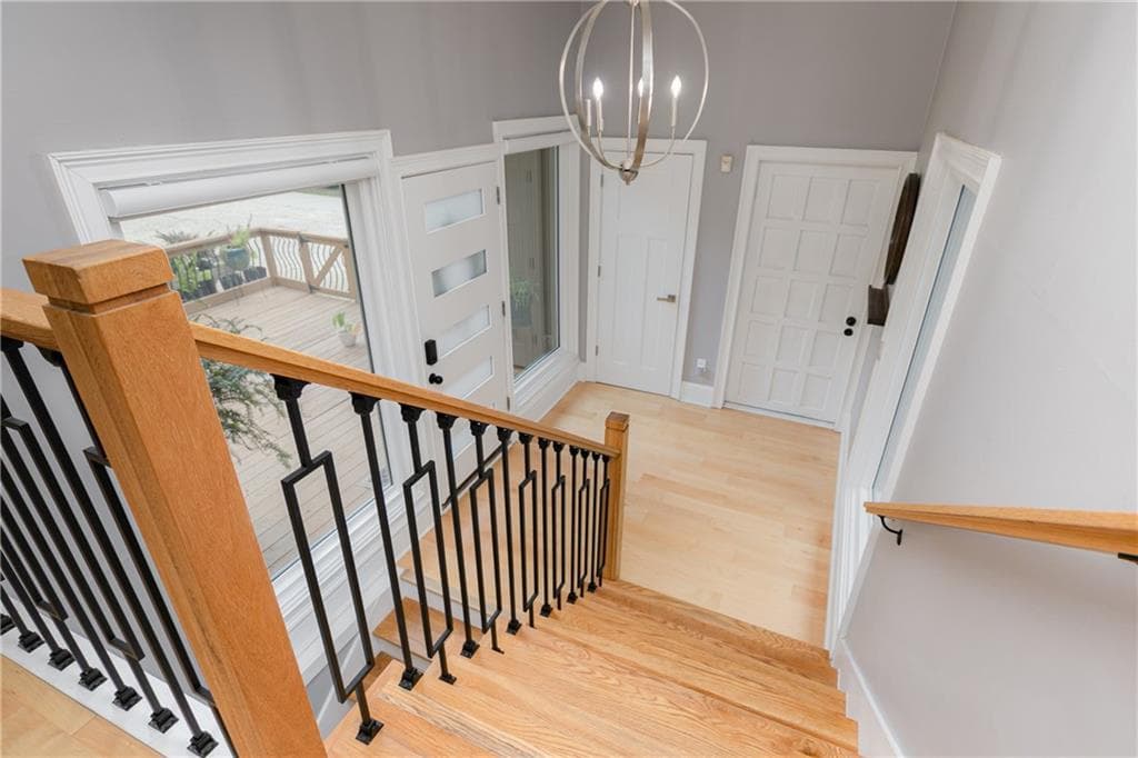 4 bedroom, 4 bathroom, 2,787 sq ft single family residence for sale at 371 Clear Spring Court, Marietta, GA 30068 — photo 4