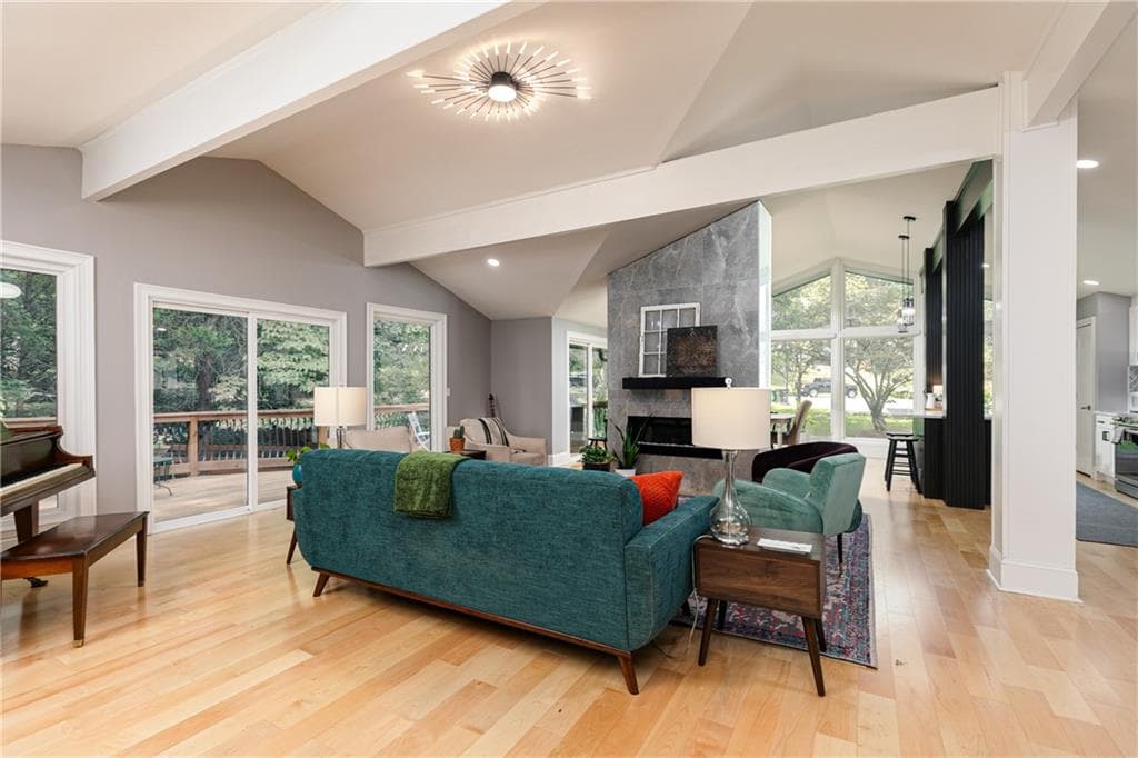 4 bedroom, 4 bathroom, 2,787 sq ft single family residence for sale at 371 Clear Spring Court, Marietta, GA 30068 — photo 8