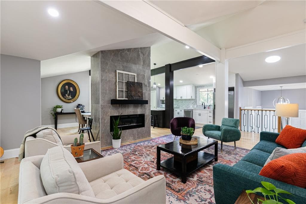 4 bedroom, 4 bathroom, 2,787 sq ft single family residence for sale at 371 Clear Spring Court, Marietta, GA 30068 — photo 9