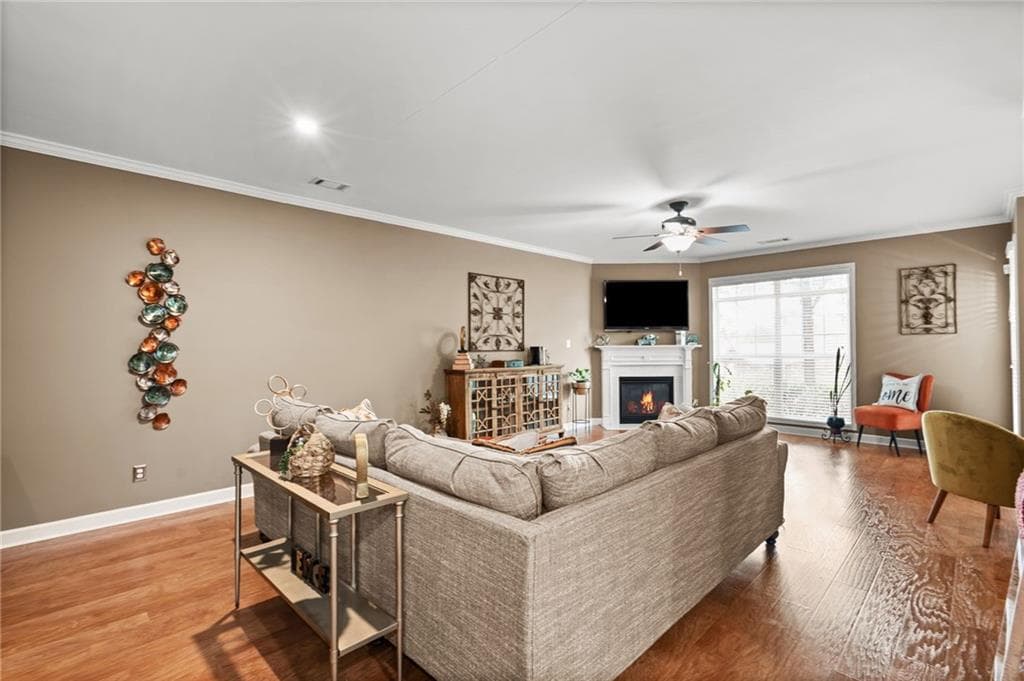 3 bedroom, 3 bathroom, 2,502 sq ft townhouse for sale at 967 Cambron Commons Trace, Suwanee, GA 30024 — photo 7