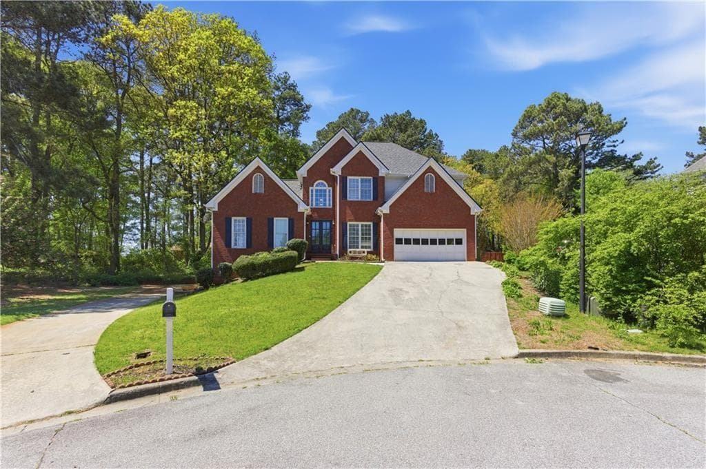 8 bedroom, 4 bathroom, 4,562 sq ft single family residence for sale at 2255 Pinehaven Court, Grayson, GA 30017 — photo 2