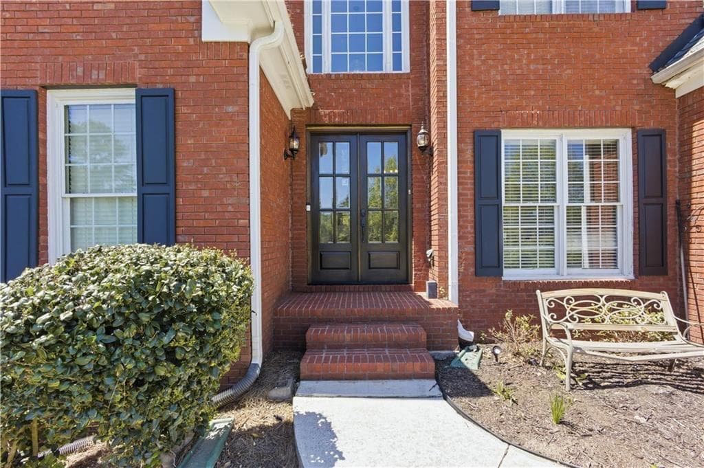 8 bedroom, 4 bathroom, 4,562 sq ft single family residence for sale at 2255 Pinehaven Court, Grayson, GA 30017 — photo 5