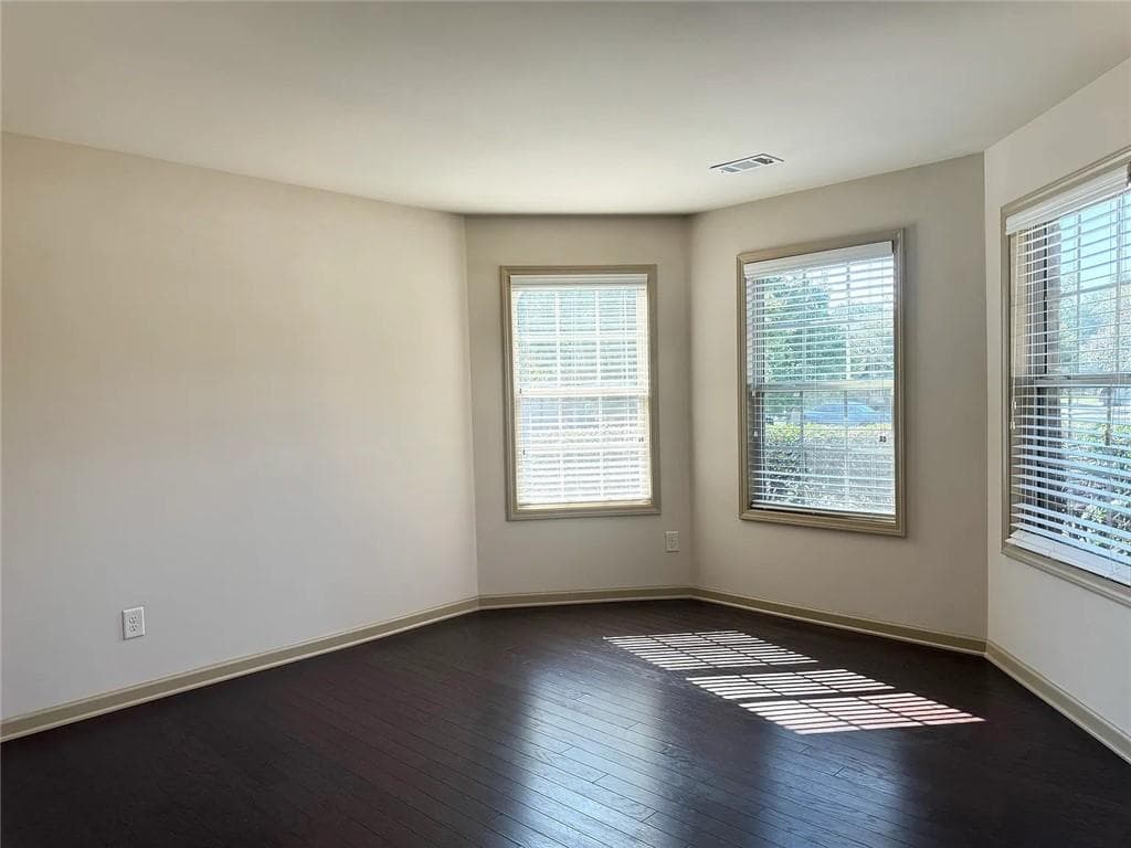5 bedroom, 3 bathroom, 2,587 sq ft single family residence for rent at 3238 Sag Harbor Court, Buford, GA 30519 for $2,800 a month — photo 6