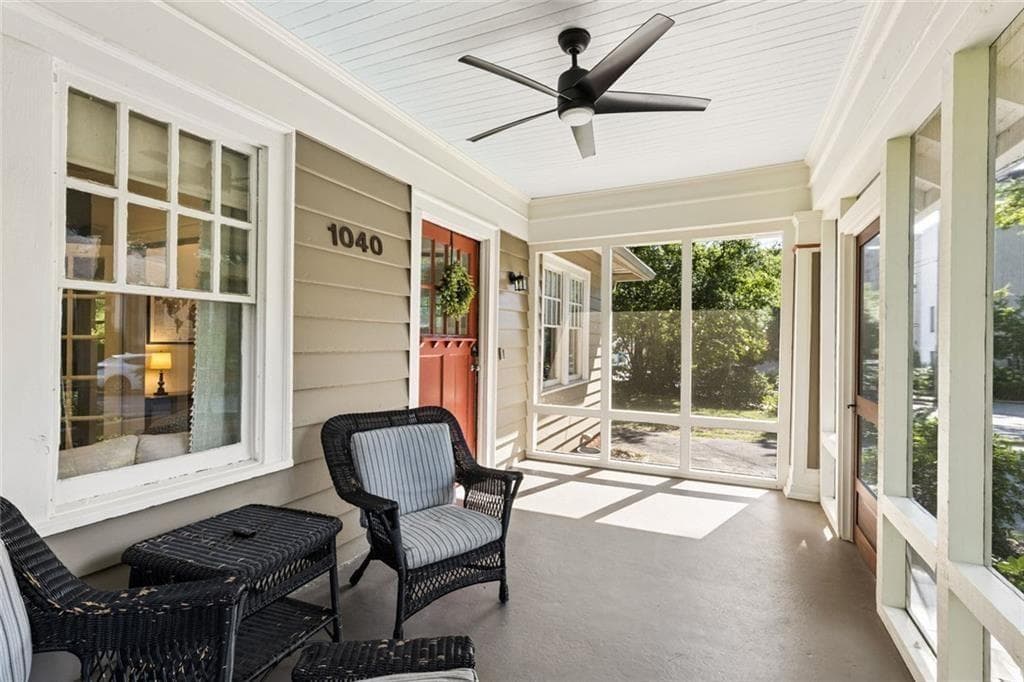 3 bedroom, 2 bathroom single family residence under contract at 1040 Williams Mill Road, Atlanta, GA 30306 — photo 4