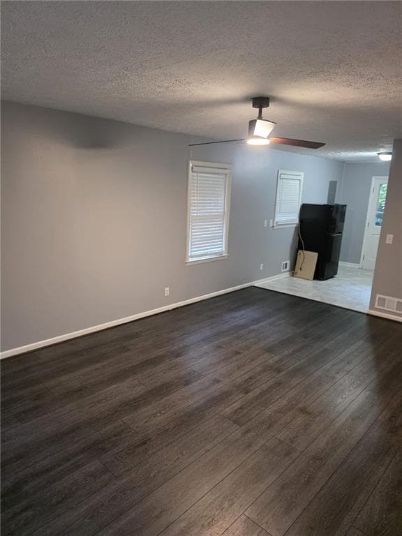 2 bedroom, 1 bathroom, 850 sq ft duplex for rent at 853 Rowland Street, Clarkston, GA 30022 for $1,350 a month — photo 3