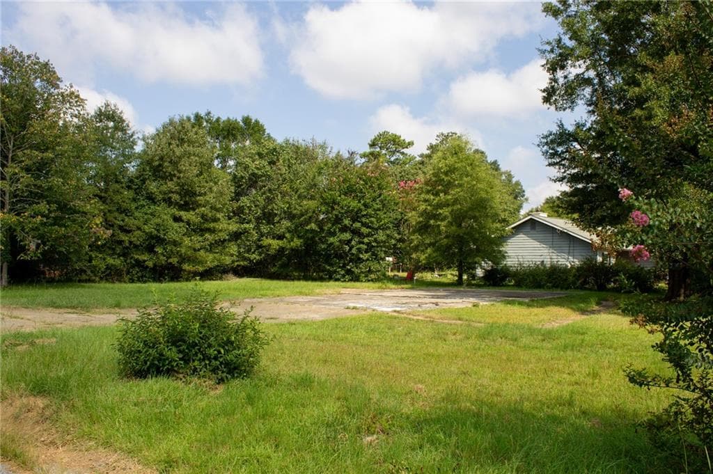single family residence for sale at 8465 Kendrick Road, Jonesboro, GA 30238 — photo 3