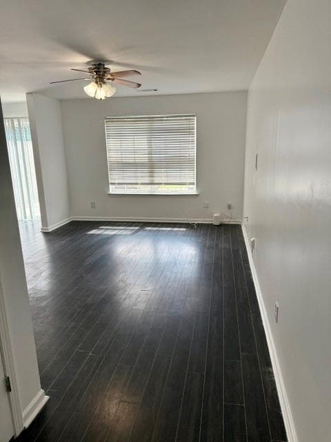 3 bedroom, 3 bathroom, 1,553 sq ft townhouse for sale at 6504 Holly Lane, Union City, GA 30291 — photo 5