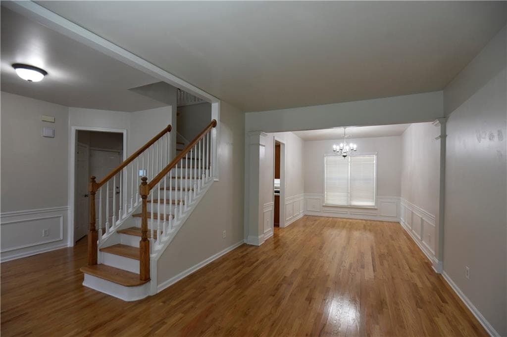 5 bedroom, 3 bathroom, 2,324 sq ft single family residence for rent at 2115 Vistoria Drive, Cumming, GA 30041 for $2,800 a month — photo 2