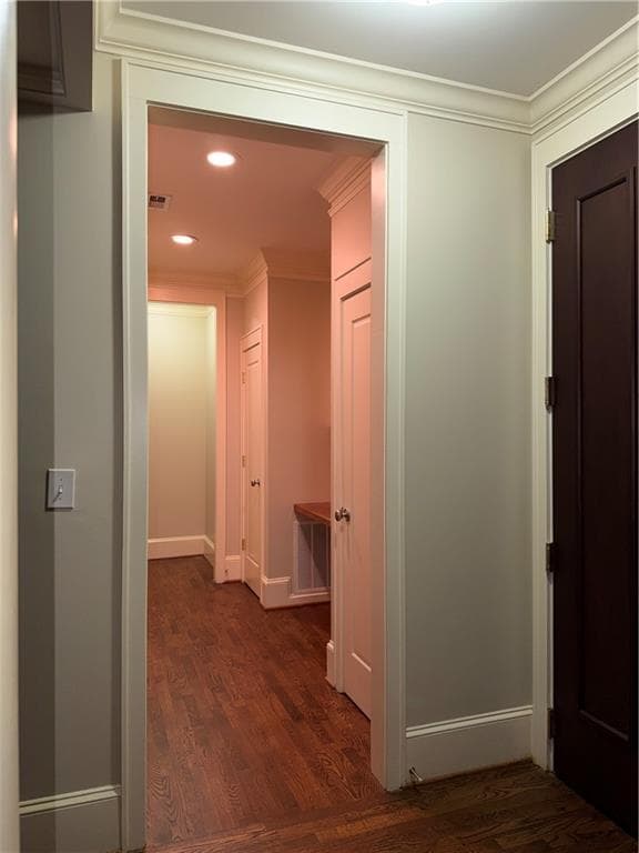 2 bedroom, 2 bathroom, 1,165 sq ft condominium for sale at 77 Peachtree Place 304, Atlanta, GA 30309 — photo 8