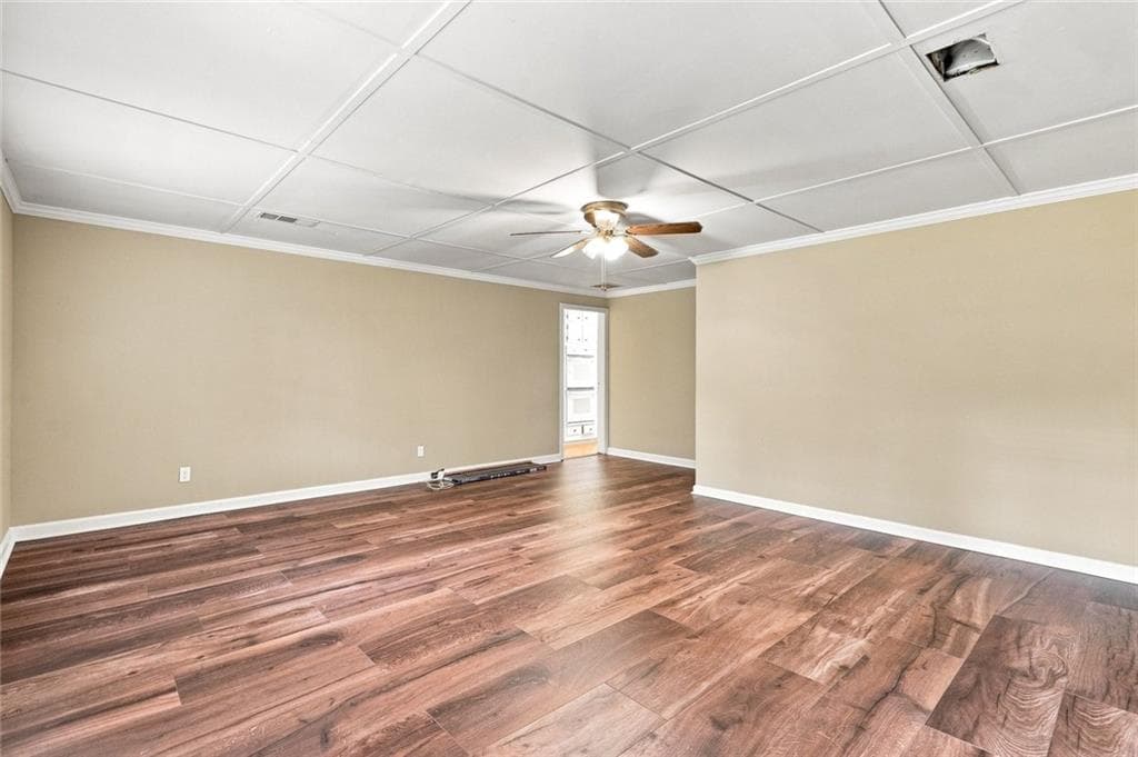 3 bedroom, 2 bathroom, 1,892 sq ft single family residence under contract at 2633 Creek Lane, Snellville, GA 30078 — photo 7