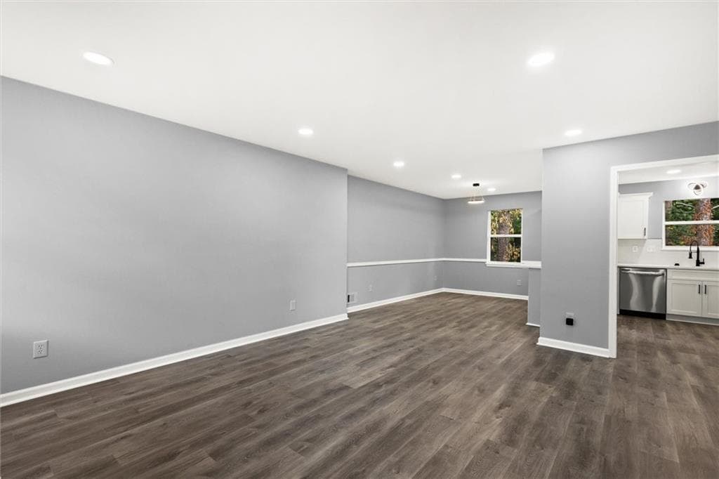 4 bedroom, 4 bathroom, 2,190 sq ft single family residence for sale at 5882 Williams Road, Norcross, GA 30093 — photo 7