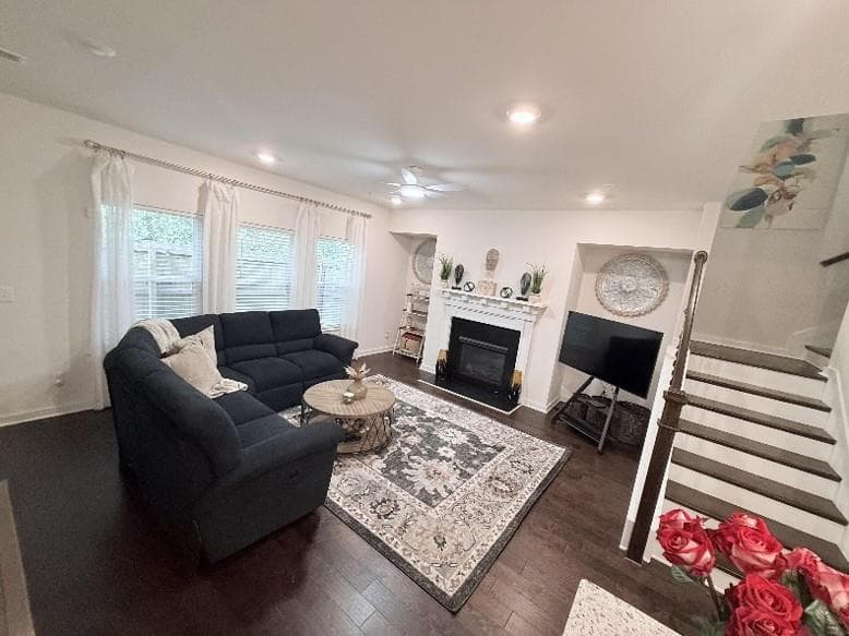 3 bedroom, 3 bathroom, 1,888 sq ft townhouse for sale at 3725 Gardenwick Road, Powder Springs, GA 30127 — photo 8