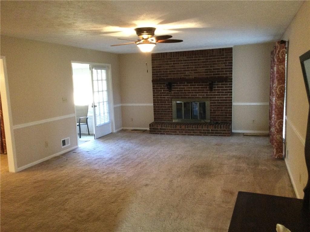 3 bedroom, 2 bathroom, 1,868 sq ft single family residence for sale at 1368 BRANCHWOOD Drive, Snellville, GA 30078 — photo 10