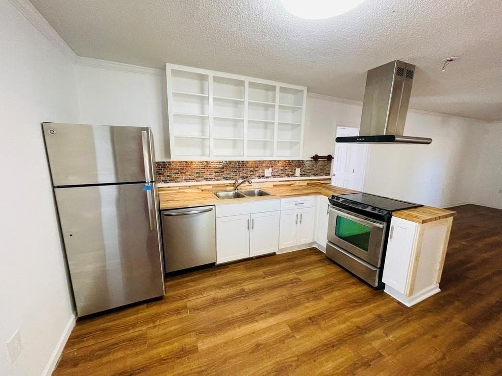 4 bedroom, 2 bathroom, 1,744 sq ft single family residence for rent at 1033 Highway 155 N A, Mcdonough, GA 30253 for $2,200 a month — photo 5