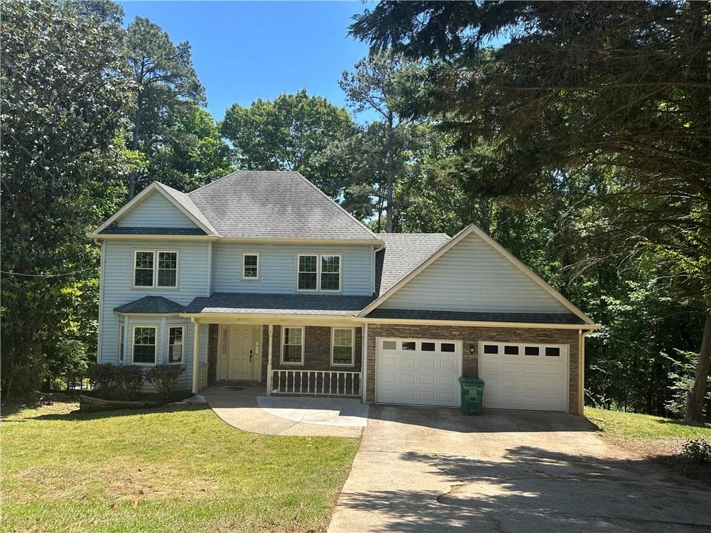 4 bedroom, 4 bathroom, 2,160 sq ft single family residence for rent at 3305 Maple Ridge Court, Suwanee, GA 30024 for $2,490 a month — photo 1 of 33