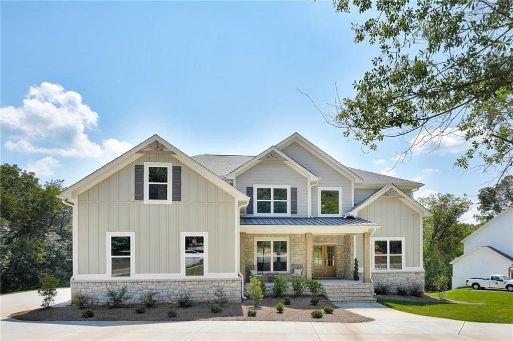 5 bedroom, 6 bathroom, 4,008 sq ft single family residence for sale at 290 Races Road, Hoschton, GA 30548