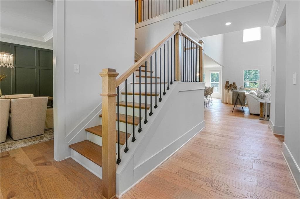 5 bedroom, 6 bathroom, 4,008 sq ft single family residence for sale at 290 Races Road, Hoschton, GA 30548 — photo 5