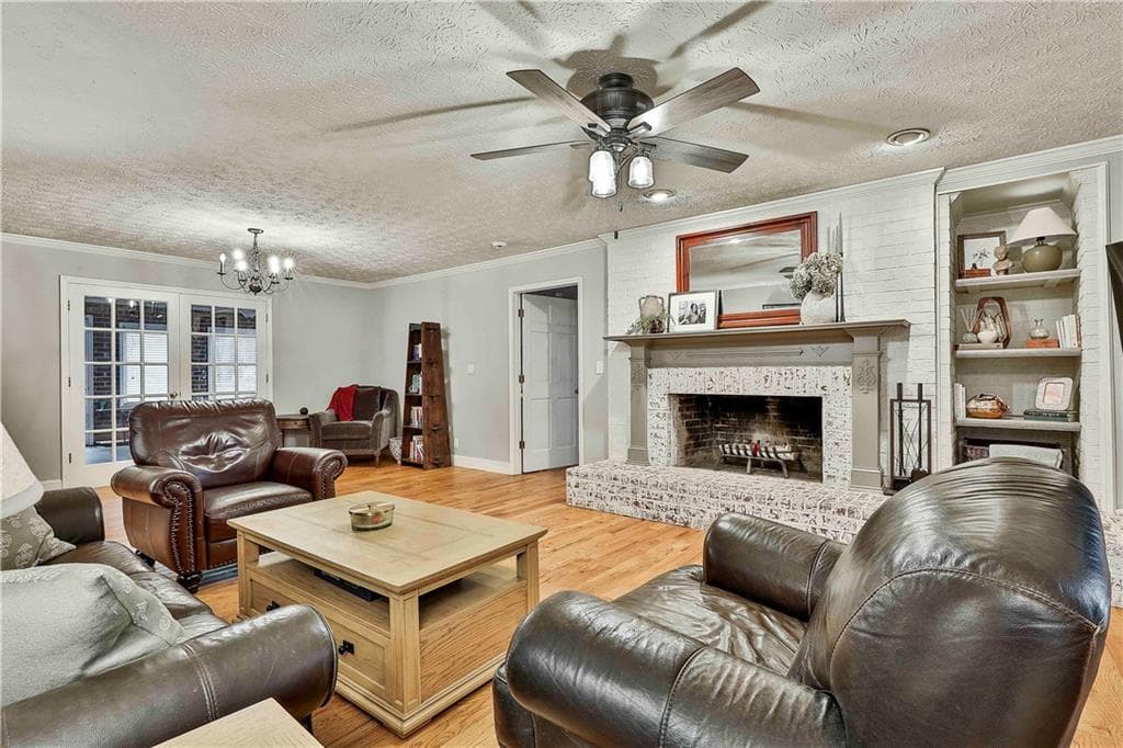3 bedroom, 3 bathroom, 2,370 sq ft single family residence for sale at 3191 Buck Branch Road, Conyers, GA 30094 — photo 6