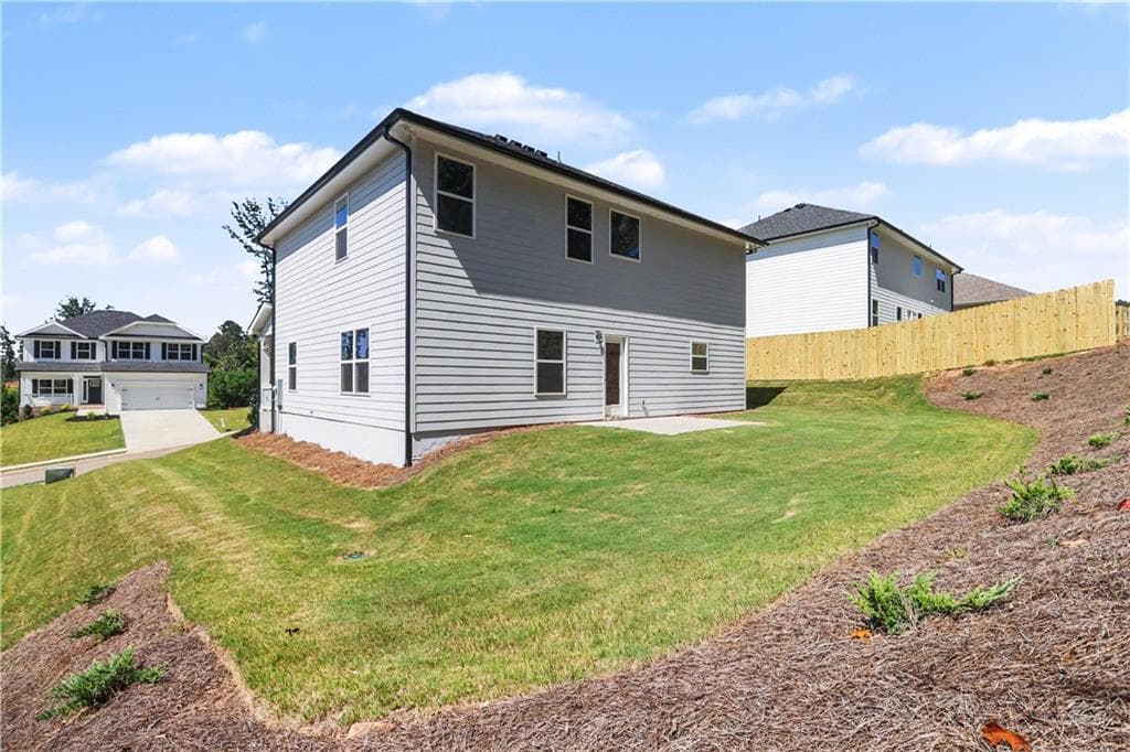 4 bedroom, 3 bathroom, 2,307 sq ft single family residence for sale at 270 Thunder Valley, Dawsonville, GA 30534 — photo 3