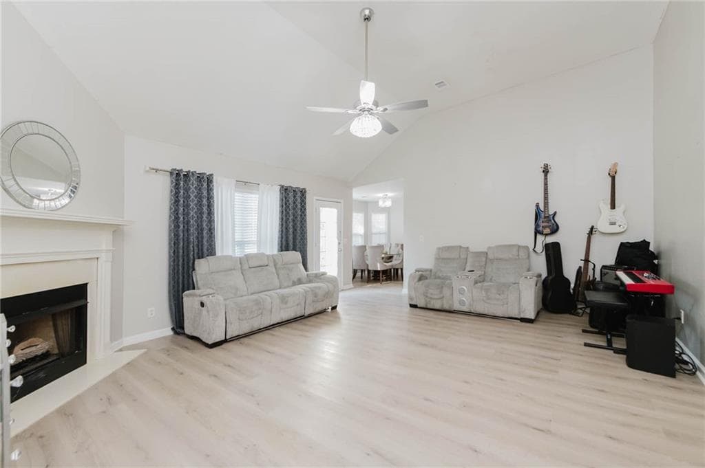 3 bedroom, 2 bathroom, 1,283 sq ft single family residence under contract at 111 Saint Brendands Drive, Bonaire, GA 31005 — photo 9