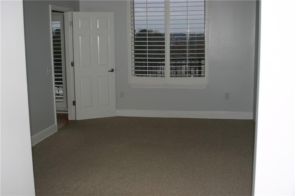 1 bedroom, 1 bathroom, 964 sq ft condominium for rent at 3820 Roswell Road 412, Atlanta, GA 30342 for $2,100 a month — photo 8