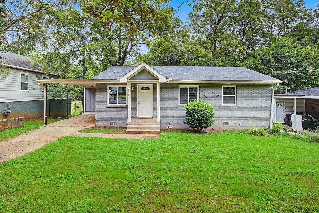 3 bedroom, 2 bathroom, 1,073 sq ft single family residence for sale at 2146 Nelms Drive, Atlanta, GA 30315