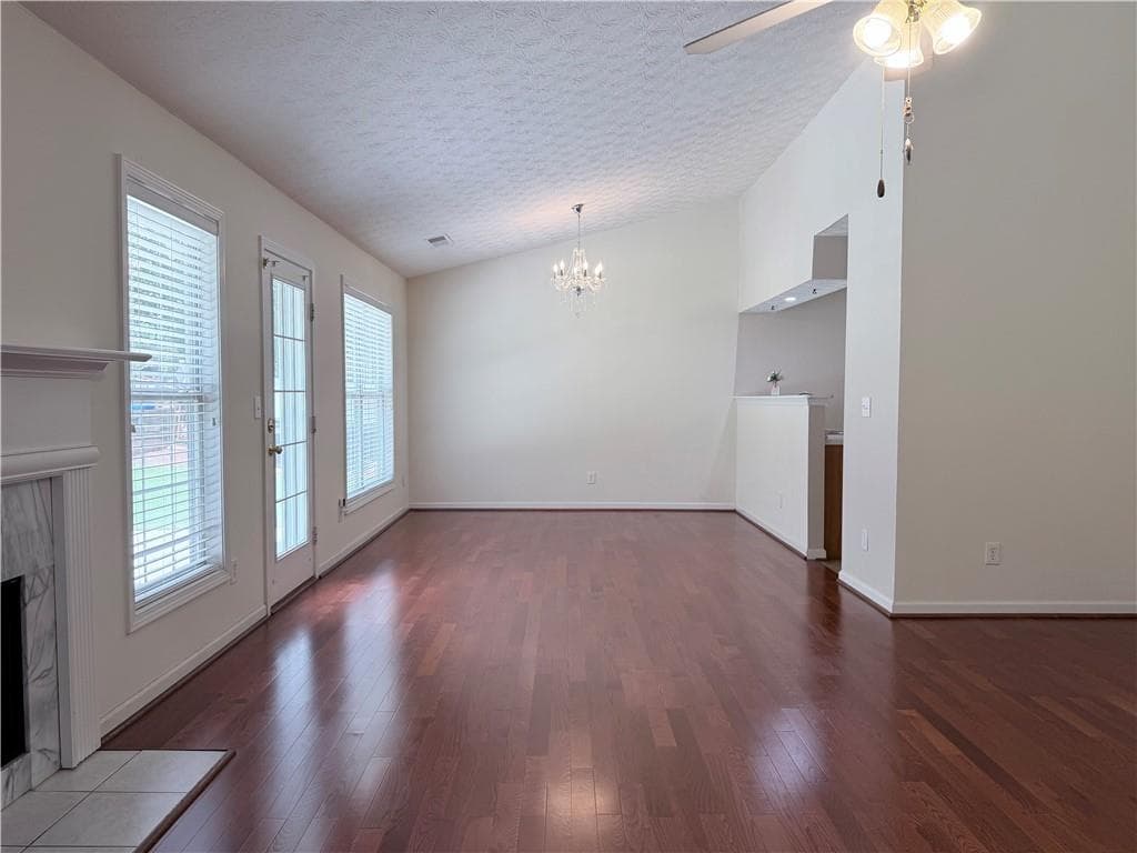 3 bedroom, 2 bathroom, 1,652 sq ft single family residence for sale at 317 Carlton Chase Court, Dacula, GA 30019 — photo 7