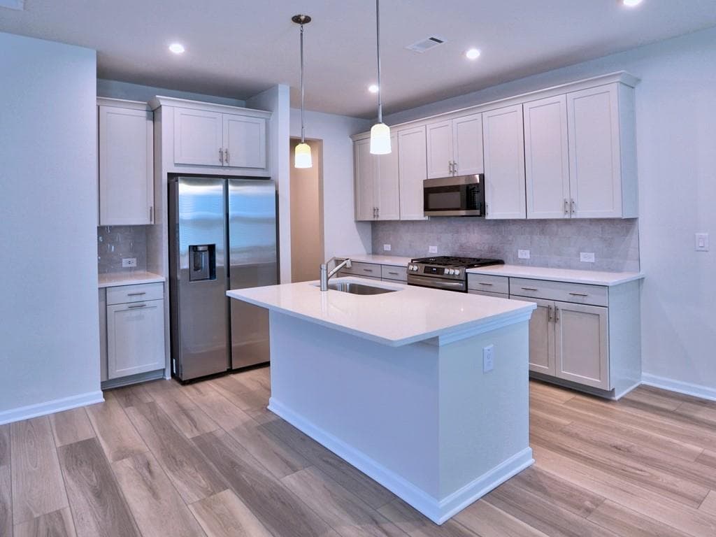 3 bedroom, 3 bathroom, 2,046 sq ft single family residence for rent at 710 Smokey Quartz Way, Kennesaw, GA 30144 for $2,500 a month — photo 5