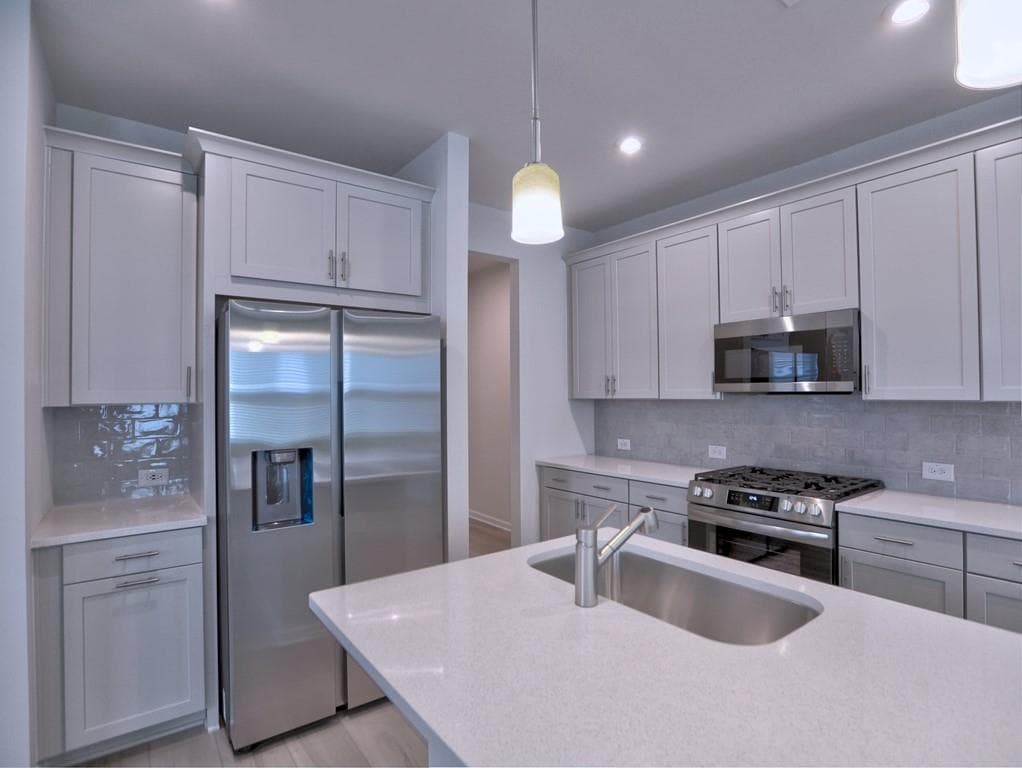 3 bedroom, 3 bathroom, 2,046 sq ft single family residence for rent at 710 Smokey Quartz Way, Kennesaw, GA 30144 for $2,500 a month — photo 6