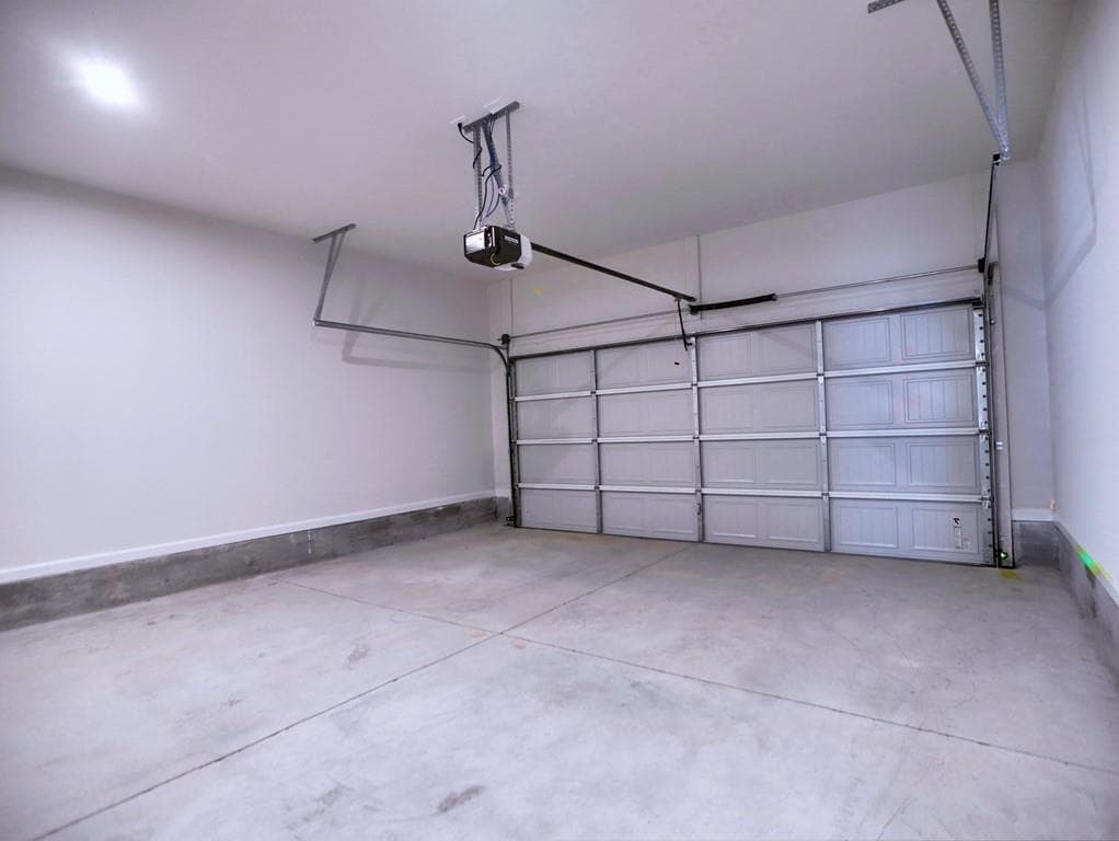 3 bedroom, 3 bathroom, 2,046 sq ft single family residence for rent at 710 Smokey Quartz Way, Kennesaw, GA 30144 for $2,500 a month — photo 10