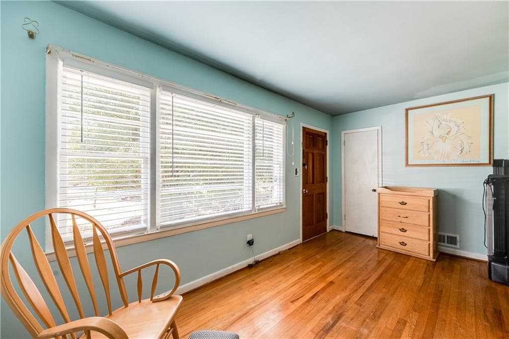 3 bedroom, 2 bathroom, 2,076 sq ft single family residence for sale at 1709 Lee Street, Decatur, GA 30035 — photo 7