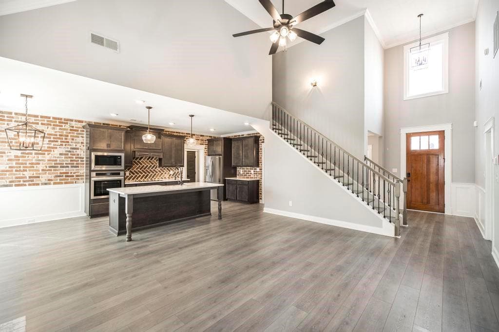 5 bedroom, 3 bathroom, 2,418 sq ft single family residence for sale at 613 Jeffery Thomas Drive, Bonaire, GA 31005 — photo 10