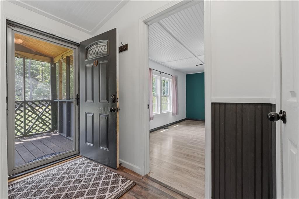 3 bedroom, 2 bathroom, 1,736 sq ft single family residence for sale at 120 Styles Lake Road, Waco, GA 30182 — photo 6