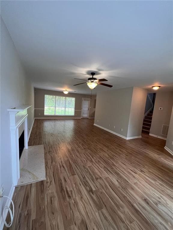 3 bedroom, 3 bathroom, 2,181 sq ft single family residence for rent at 5670 Windswept Trace, Sugar Hill, GA 30518 for $2,000 a month — photo 2