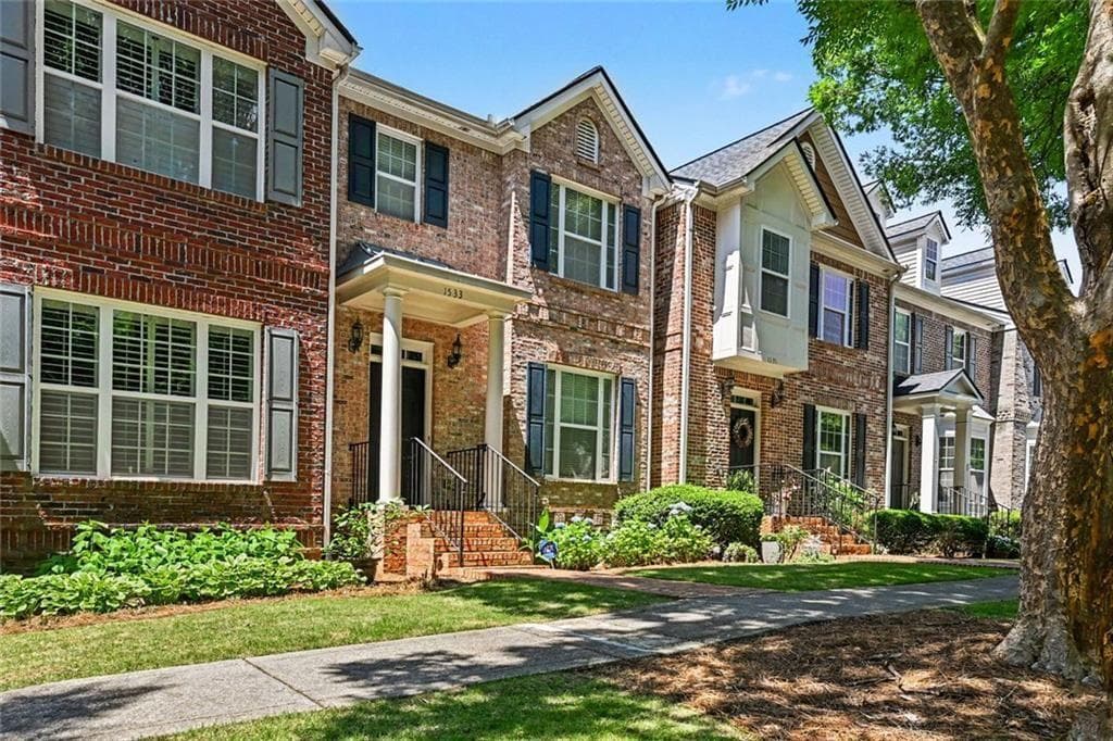 2 bedroom, 3 bathroom, 1,929 sq ft townhouse for sale at 1533 Endurance Hill Drive, Kennesaw, GA 30152 — photo 9
