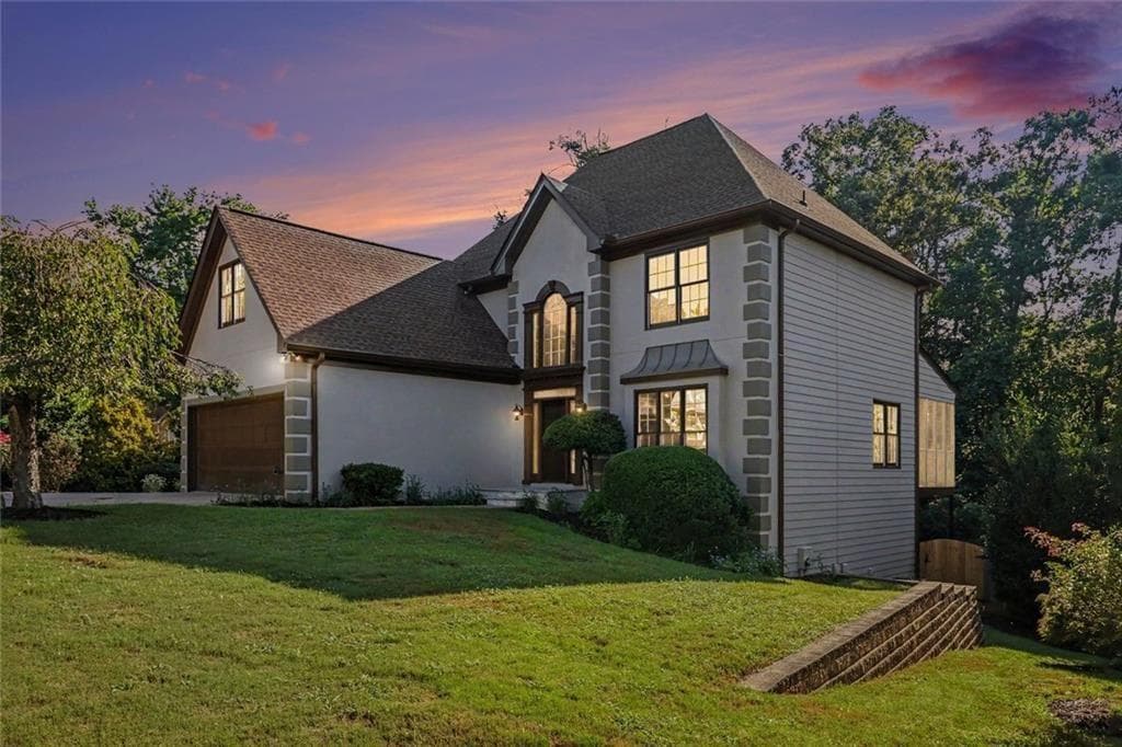 5 bedroom, 4 bathroom, 4,357 sq ft single family residence for sale at 900 Secret Cove Drive, Sugar Hill, GA 30518 — photo 2