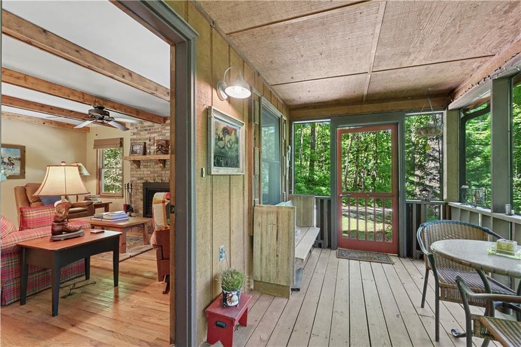 2 bedroom, 2 bathroom, 1,186 sq ft single family residence for sale at 102 Moses Road, Rabun Gap, GA 30568 — photo 5