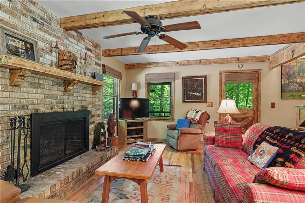 2 bedroom, 2 bathroom, 1,186 sq ft single family residence for sale at 102 Moses Road, Rabun Gap, GA 30568 — photo 8