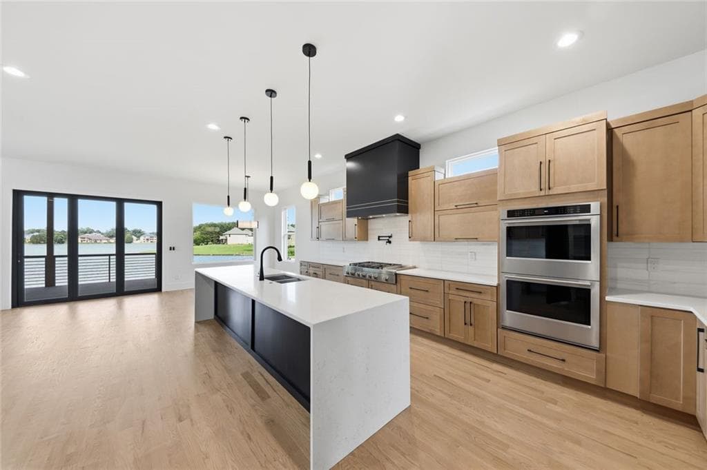 4 bedroom, 5 bathroom, 6,900 sq ft single family residence under contract at 2453 Lake Erma Drive, Hampton, GA 30228 — photo 6