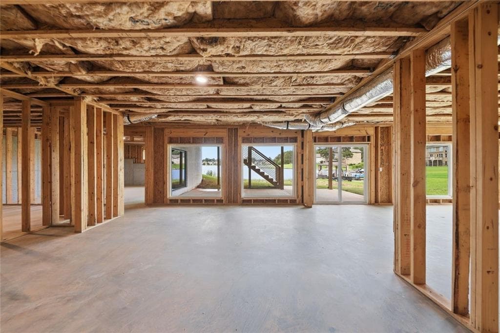 4 bedroom, 5 bathroom, 6,900 sq ft single family residence under contract at 2453 Lake Erma Drive, Hampton, GA 30228 — photo 10