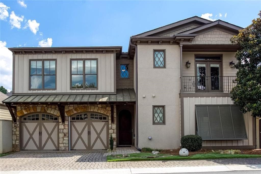 4 bedroom, 3 bathroom, 2,564 sq ft single family residence for sale at 100 Batten Board Way, Woodstock, GA 30189 — photo 2