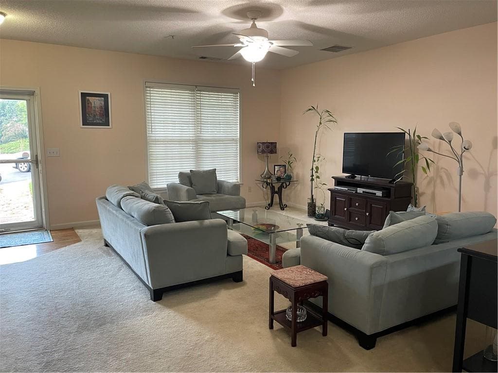 3 bedroom, 3 bathroom, 1,370 sq ft townhouse for sale at 1845 Kilmington Court, Alpharetta, GA 30009 — photo 4