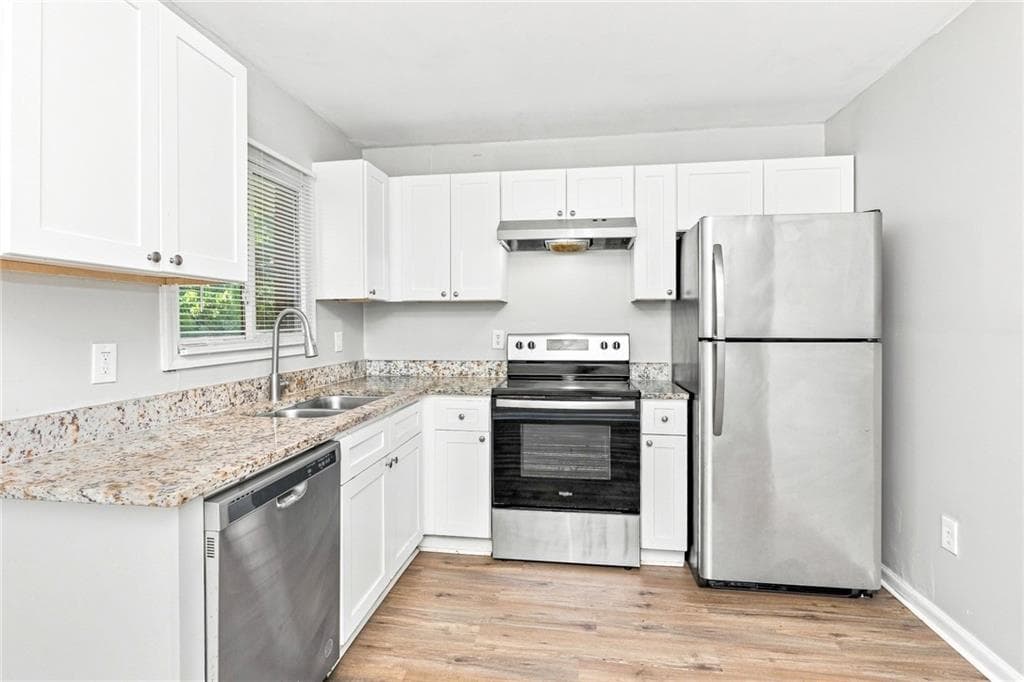 5 bedroom, 2 bathroom, 1,588 sq ft single family residence for rent at 221 Whipporwill Way, Riverdale, GA 30274 for $1,645 a month — photo 5