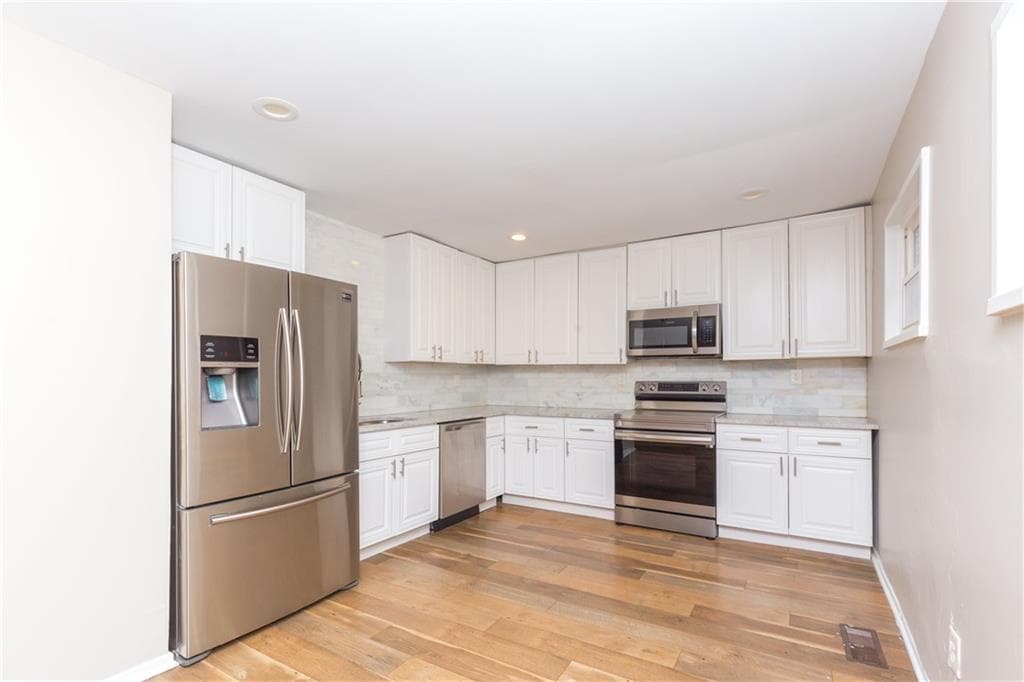 3 bedroom, 2 bathroom, 1,527 sq ft single family residence for rent at 5022 Fairmont Road, Smyrna, GA 30082 for $2,350 a month — photo 6