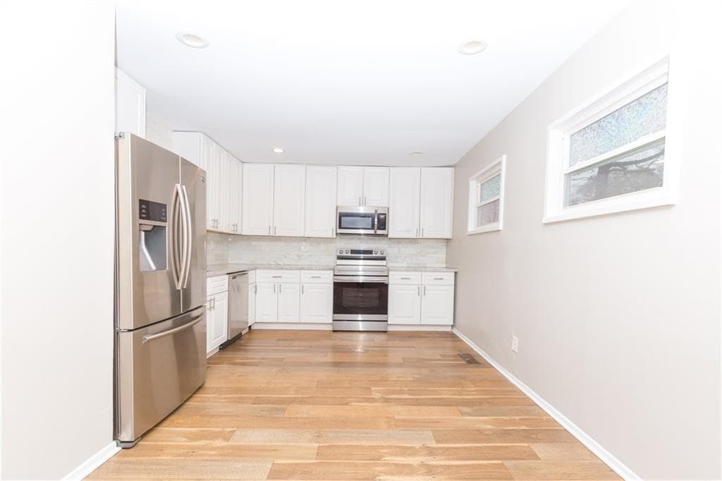 3 bedroom, 2 bathroom, 1,527 sq ft single family residence for rent at 5022 Fairmont Road, Smyrna, GA 30082 for $2,350 a month — photo 9