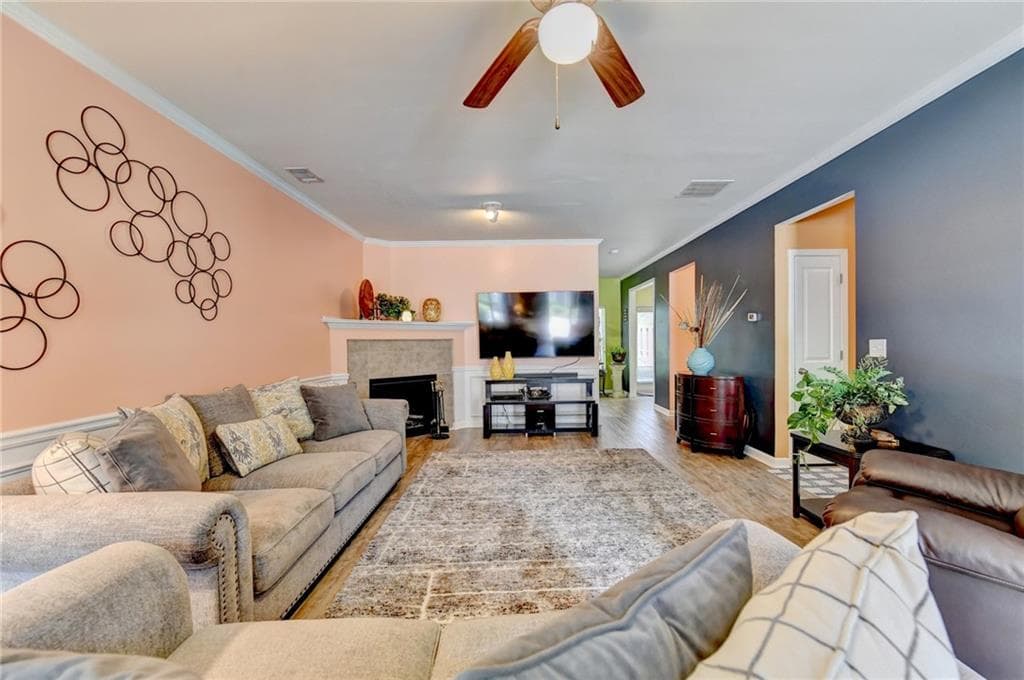 3 bedroom, 3 bathroom, 1,978 sq ft townhouse for sale at 2862 Ridgeview Drive, Atlanta, GA 30331 — photo 10